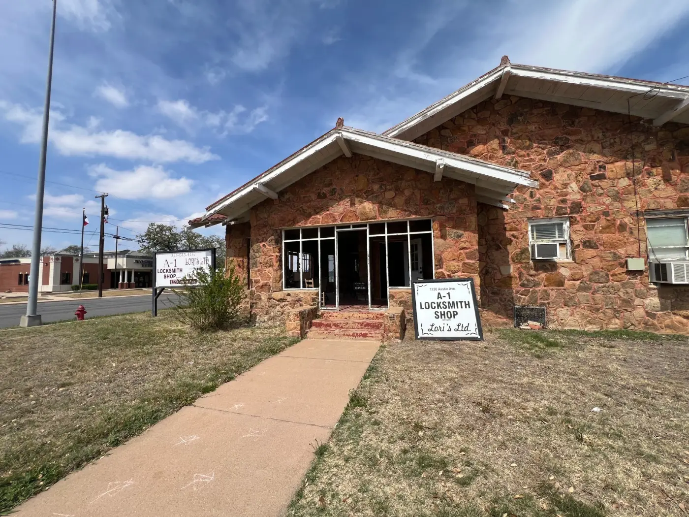 a-1-locksmith-brownwood-tx-scaled Locksmith Shop